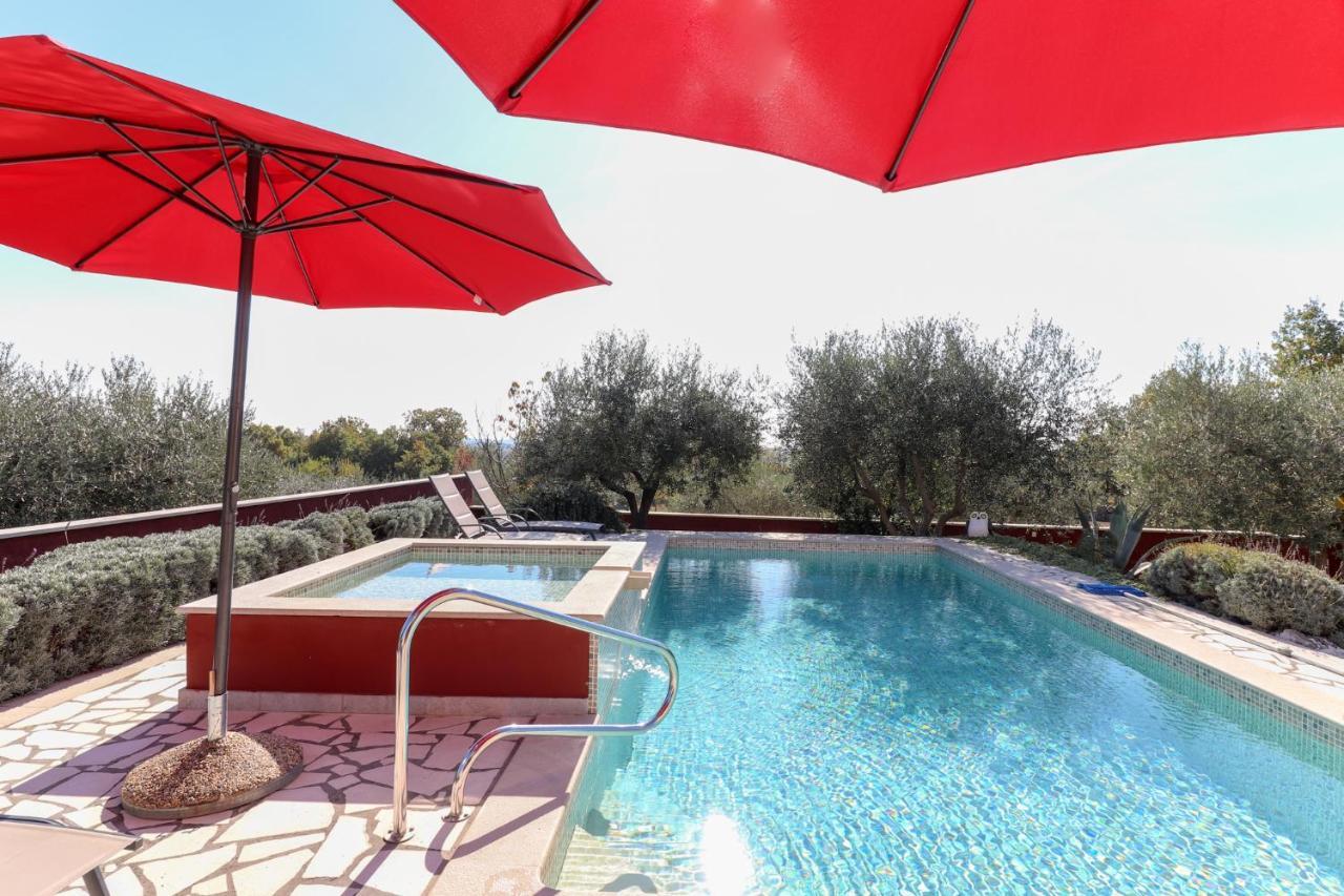 Villa Nona Marija Sveti Lovreč Pazenatički Kültér fotó