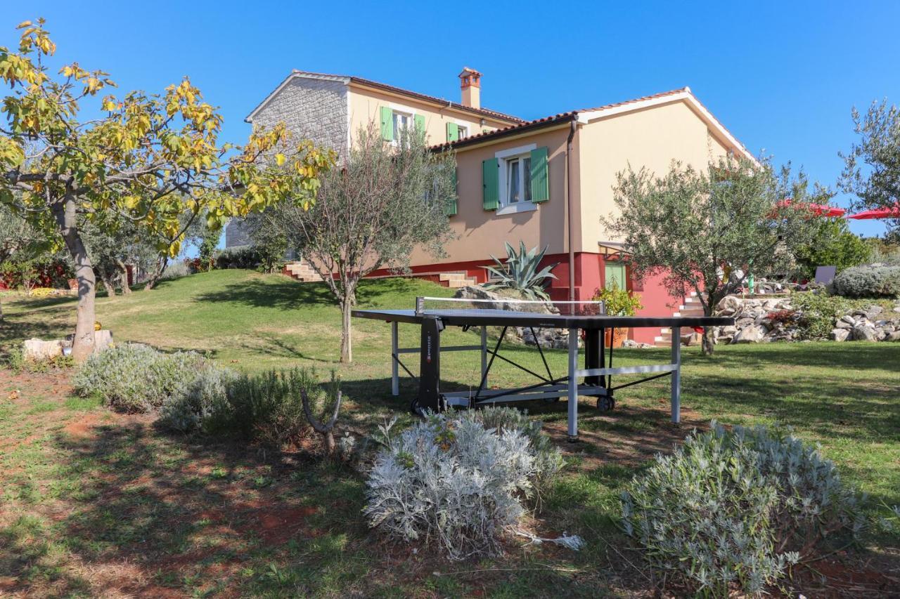 Villa Nona Marija Sveti Lovreč Pazenatički Kültér fotó