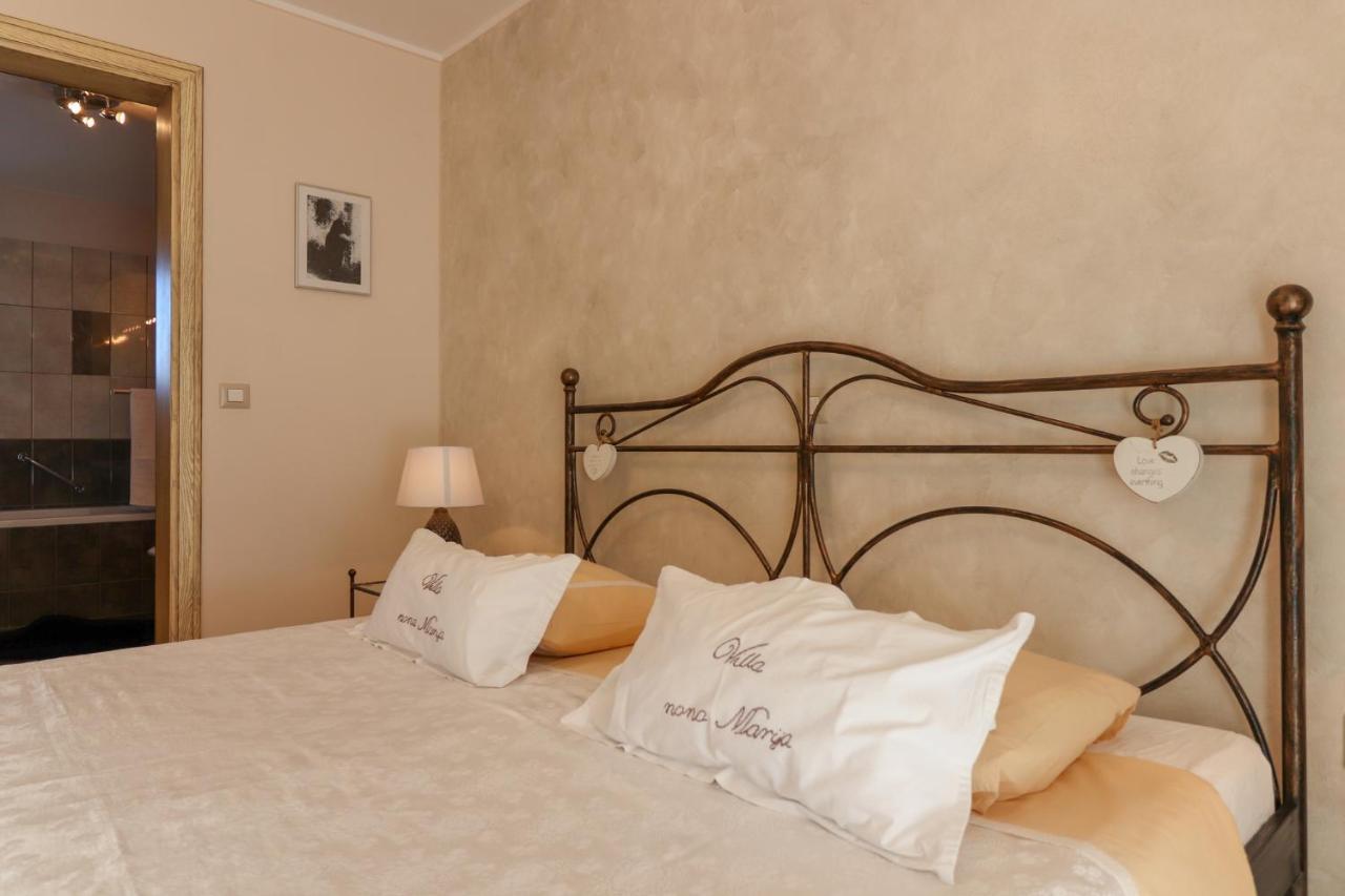 Villa Nona Marija Sveti Lovreč Pazenatički Kültér fotó