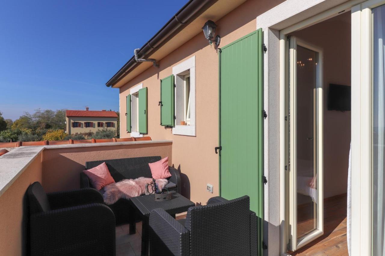Villa Nona Marija Sveti Lovreč Pazenatički Kültér fotó